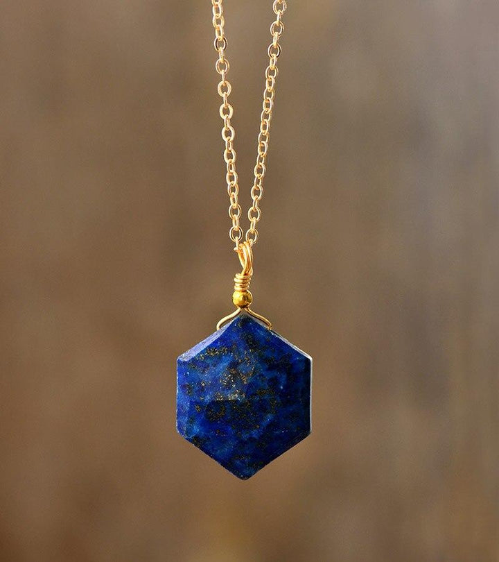 Lapis-Lazuli-Hexagon-Halskette – Amarielle